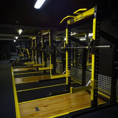 Squat racks and olympic barbells on the lifting platforms at OAK GYM Dundalk
